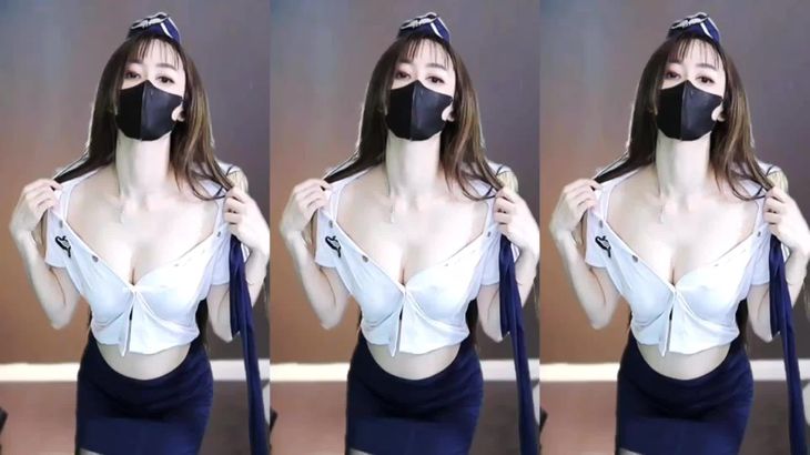 【在线看资源】[在线热舞][CC小薇薇]粉丝群定制热舞 108