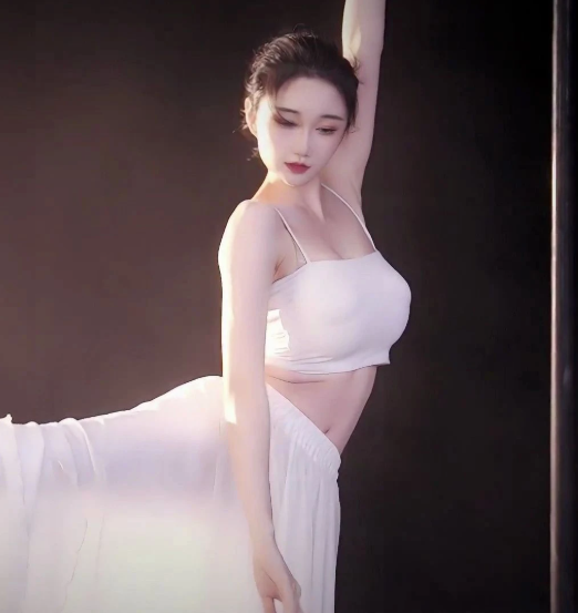 【舞蹈/4K/在线/B站】爱舞蹈的小七【173V-11.4GB】