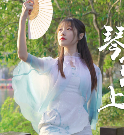 【舞蹈/4K/在线/B站】吃个小啤梨【101V-10.1GB】